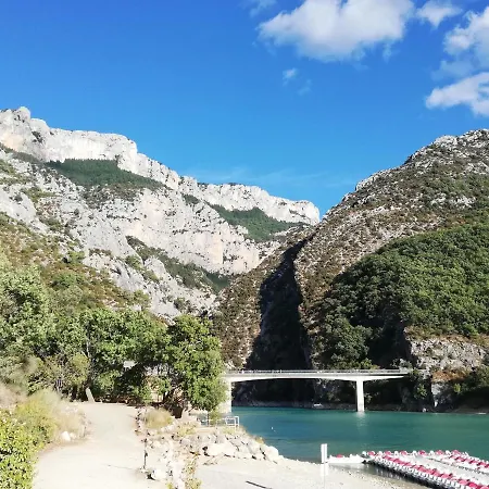 Bed & Breakfast D'hotes Les Lavandins